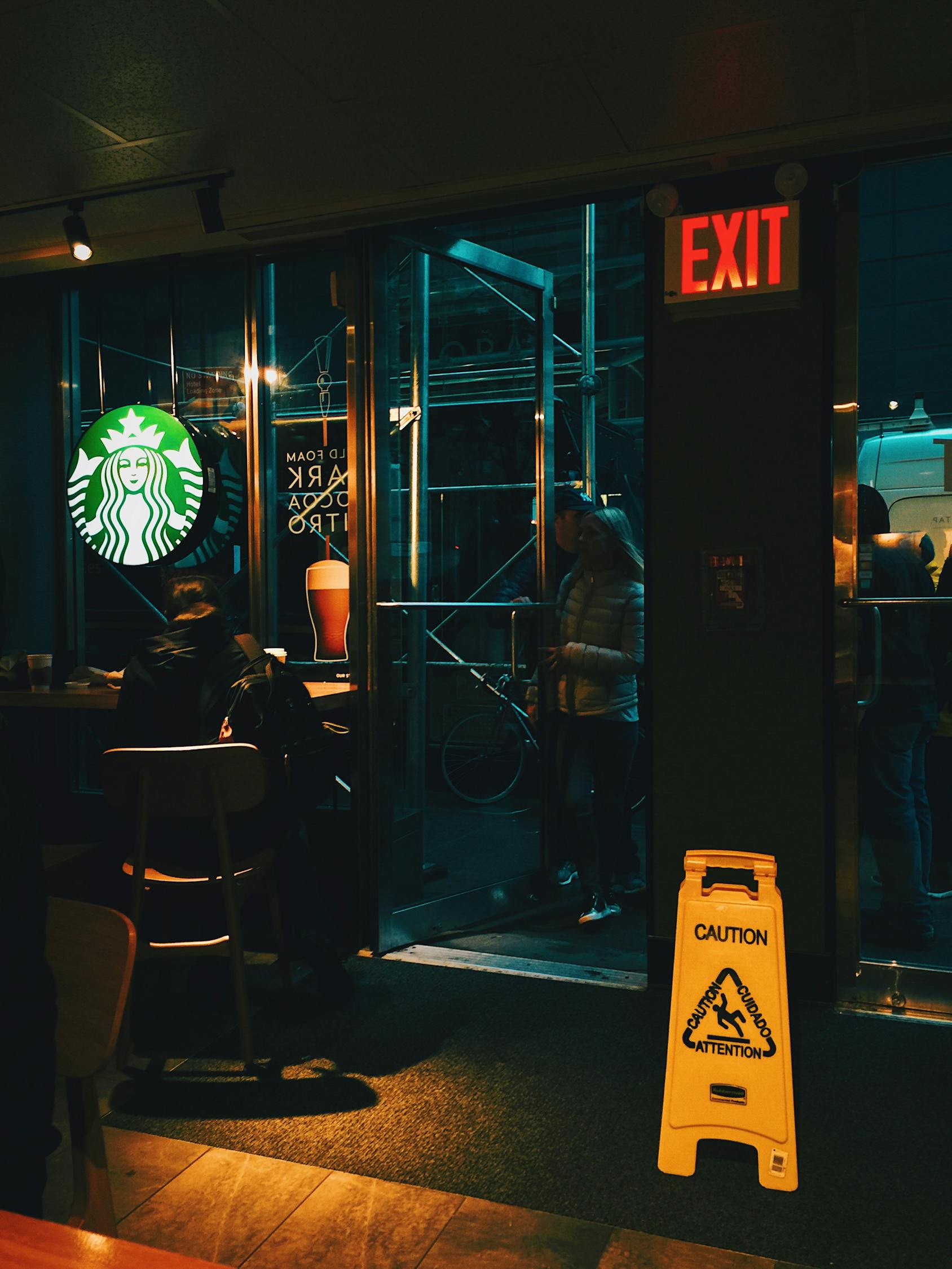 星巴克新開業(yè)店鋪，咖啡文化的極致體驗(yàn)
