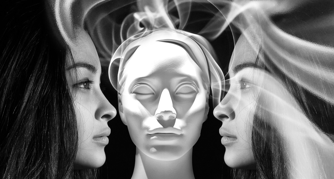 女明星死亡事件真相探究，社會(huì)現(xiàn)象的反思與探討