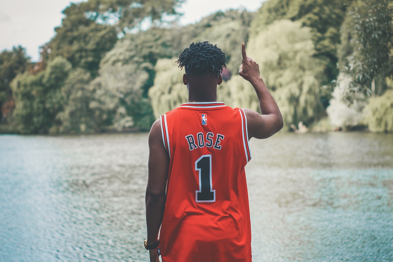NBA最新直播，籃球盛宴的即時呈現(xiàn)