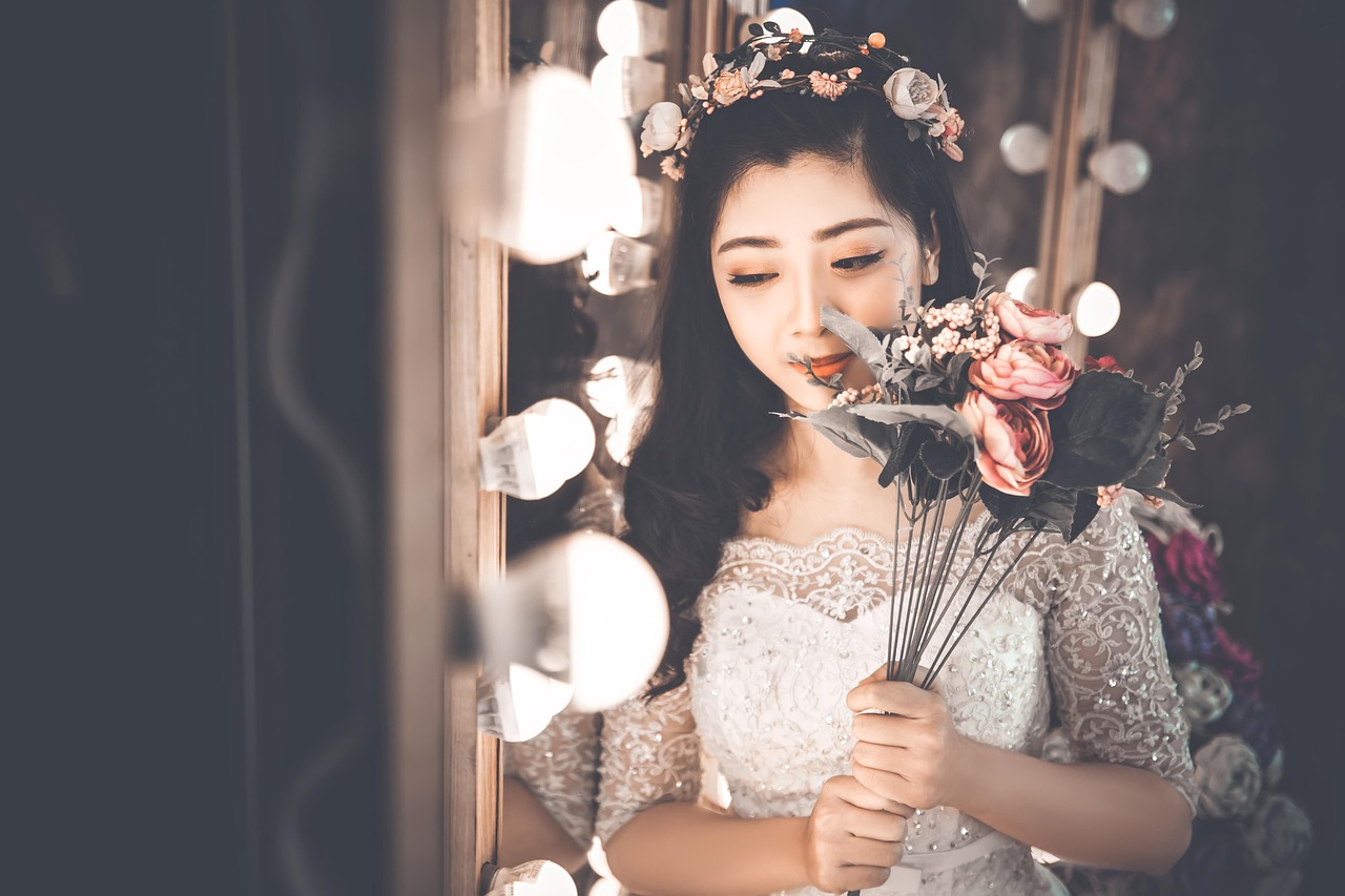 明星眉毛，時(shí)尚魅力的焦點(diǎn)與個(gè)性象征