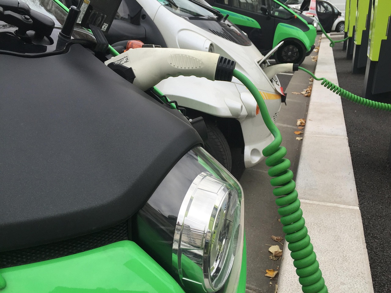 蔚來上市，電動汽車新勢力的崛起與面臨的挑戰(zhàn)