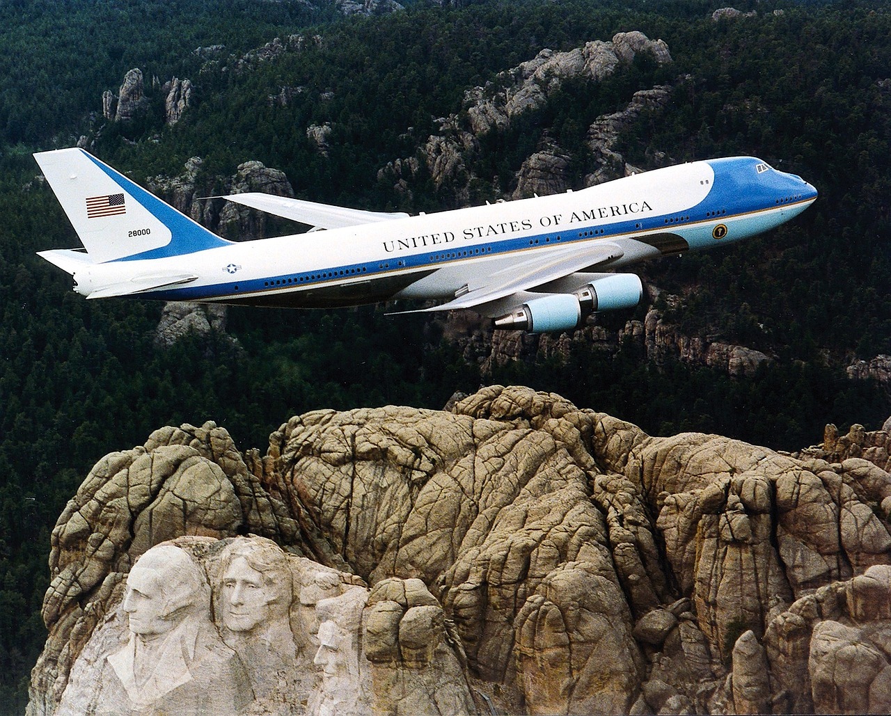 鄭州航空港區(qū)新任領(lǐng)導(dǎo)引領(lǐng)區(qū)域新發(fā)展，開啟新篇章