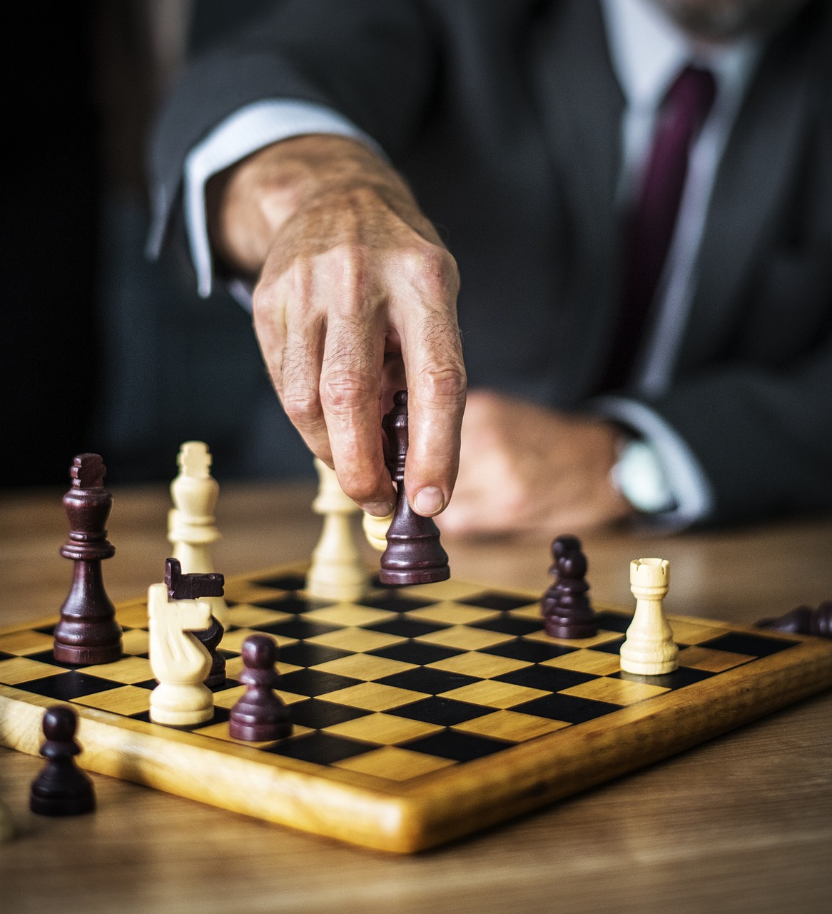棋類比賽標(biāo)語(yǔ)，智慧與策略的巔峰對(duì)決！