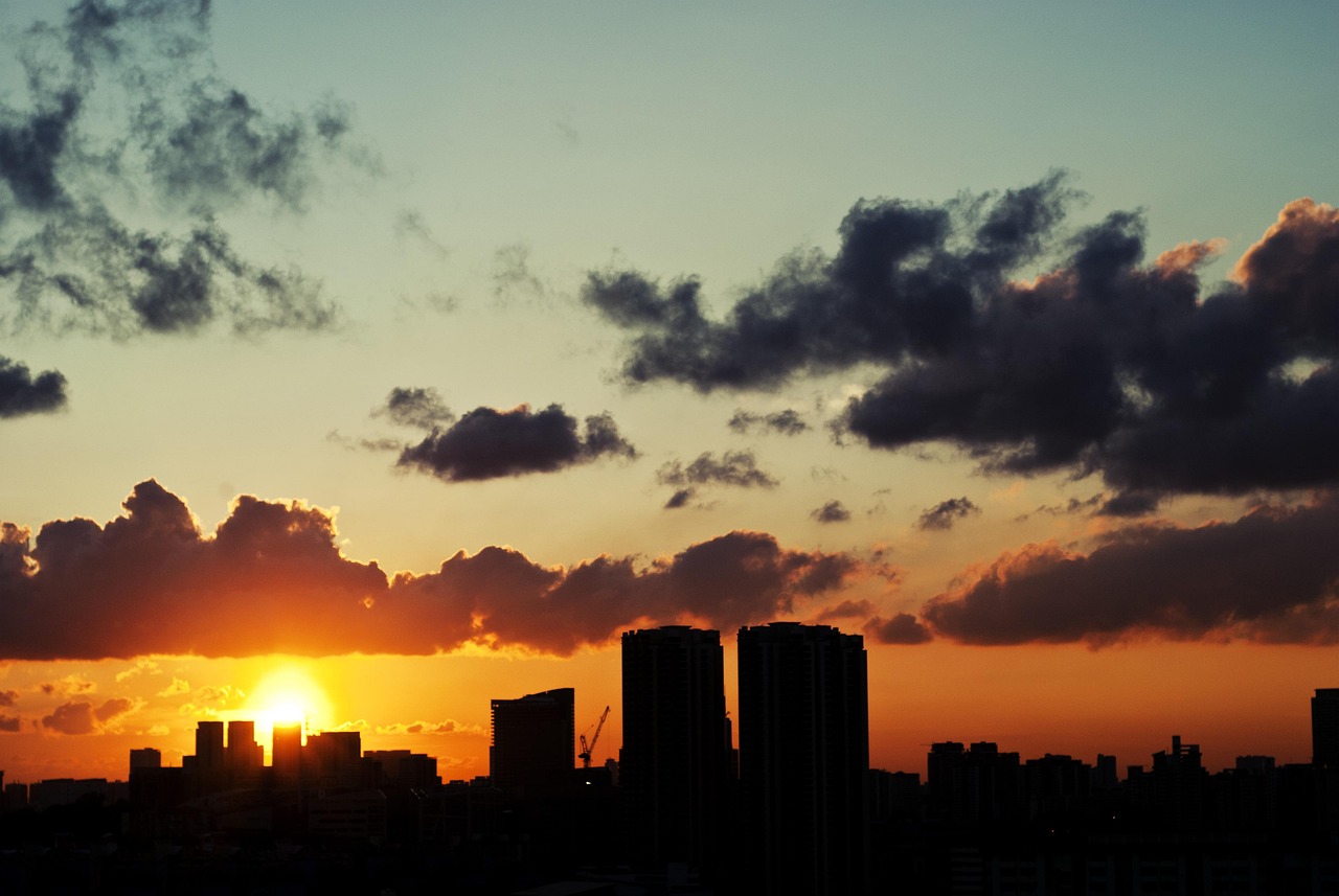 經(jīng)九路資訊，城市發(fā)展的脈搏與數(shù)字時(shí)代的見證者