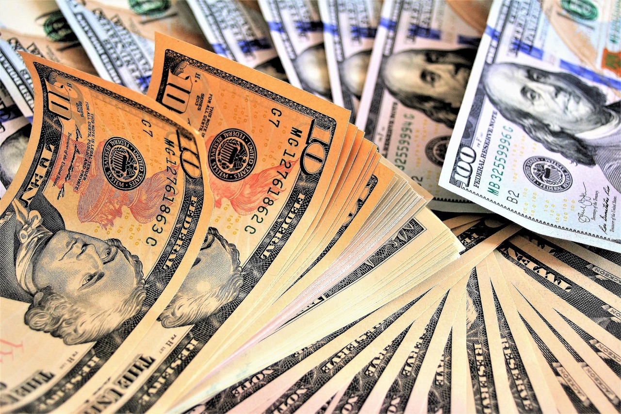 決勝賽道，掌握技巧，贏在起跑線——揭秘1500米跑步比賽策略與技巧
